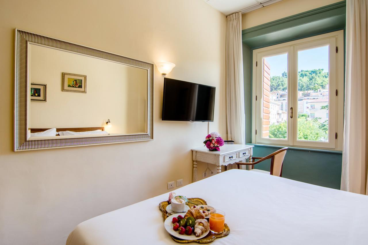Hotel Della Vittoria Ancona Ngoại thất bức ảnh